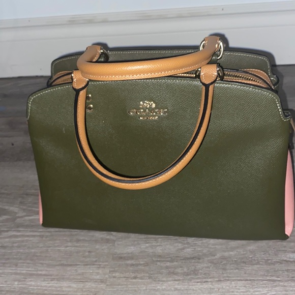 Matching Coach Purse and Wallet - Picture 1 of 11